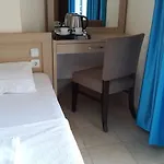 Adonis Hotel