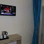 Hotel Adonis