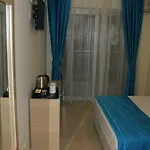 Adonis Hotel