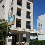 Adonis Marmaris